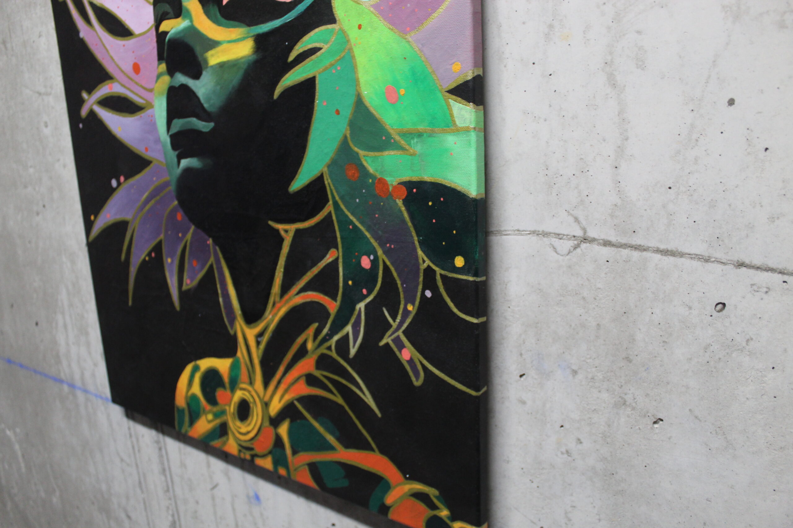 Chrome Queen view 04